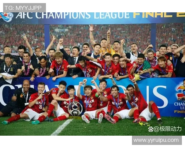 被戴帽的足球明星们如何在绿茵场上书写传奇与荣耀 被戴帽的足球明星们如何在绿茵场上书写传奇与荣耀